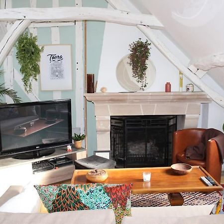 Charmant Appartement Vieux Tours Esterno foto