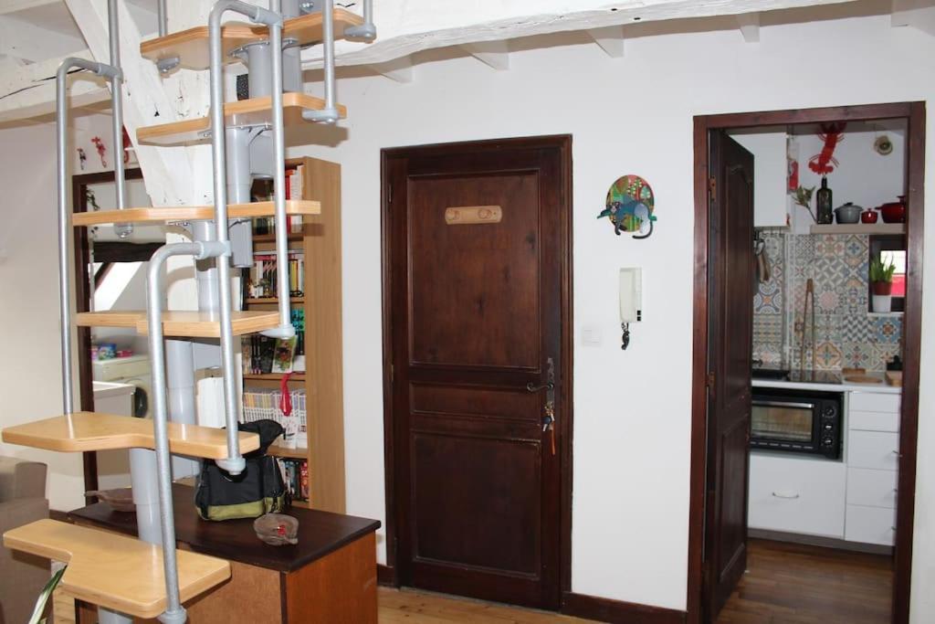 Charmant Appartement Vieux Tours Esterno foto